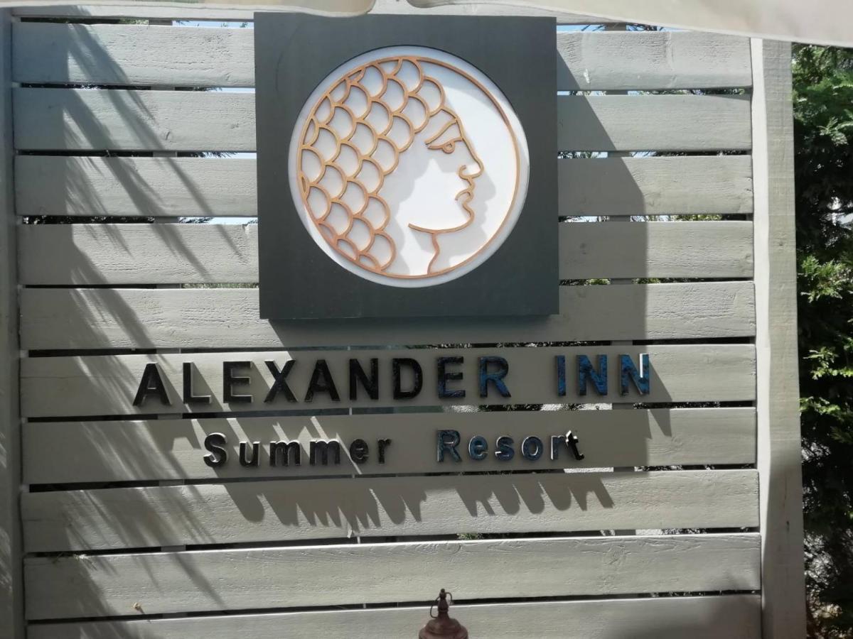 Alexander Inn Ставрос Екстериор снимка
