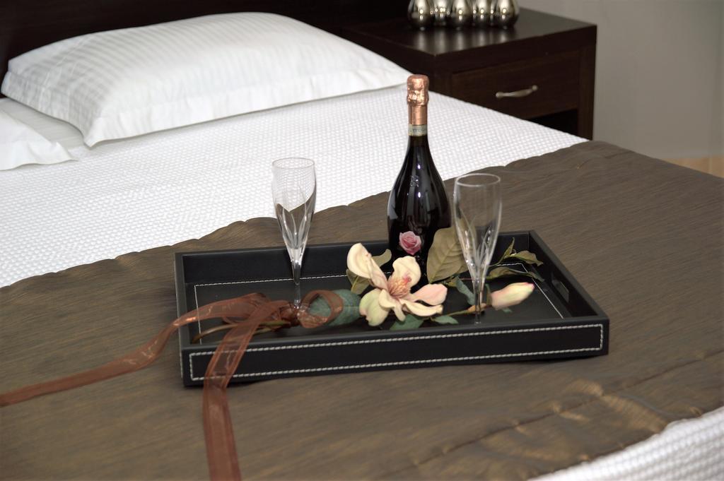 Alexander Inn Ставрос Екстериор снимка