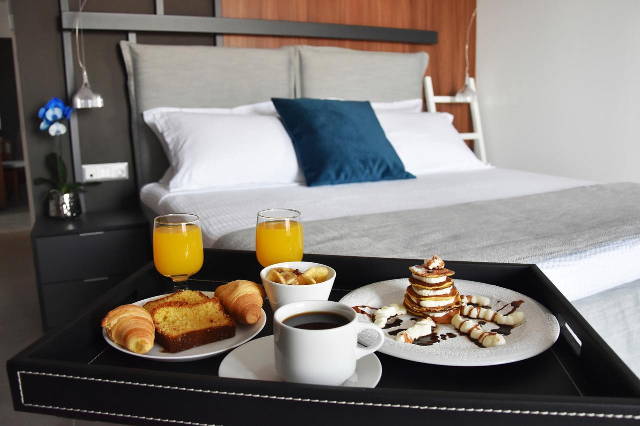 Alexander Inn Ставрос Екстериор снимка