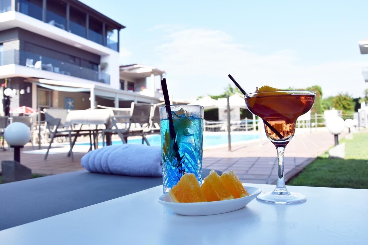 Alexander Inn Ставрос Екстериор снимка